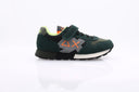 baskets en cuir vert orange et gris SUN68
chaussures sportives SUN68 vertes avec scratch et lacets
baskets sport SUN68 avec détail géométrique vert orange
baskets en cuir et textile pour homme SUN68 vert