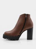Bottines en cuir à talon haut – Cognac - Momento Moda