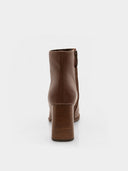 Bottines en cuir à talon haut – Cognac - Marque OHA